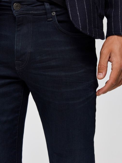 SLIM FIT JEANS