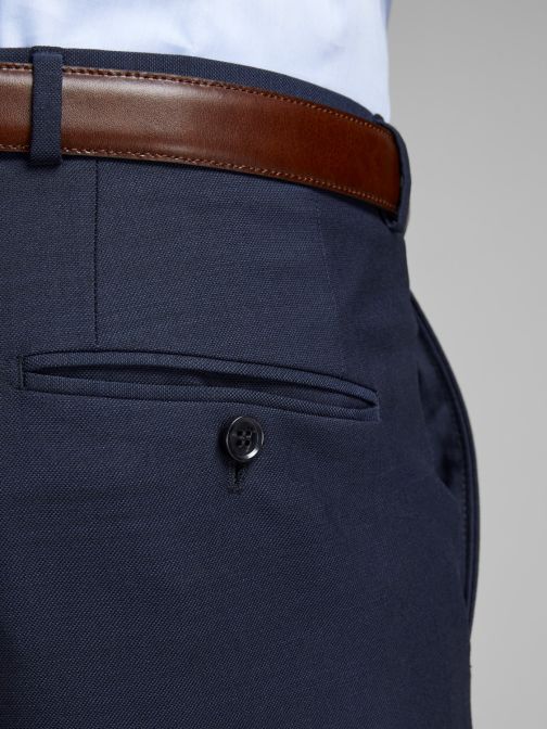 SLIM FIT ÖLTÖNYNADRÁG