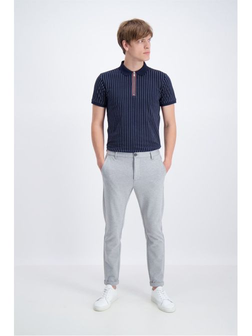 SLIM-FIT-CHINO-PANTS