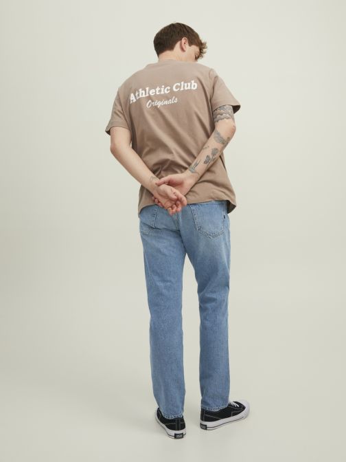 RELAXED FIT JEANS
