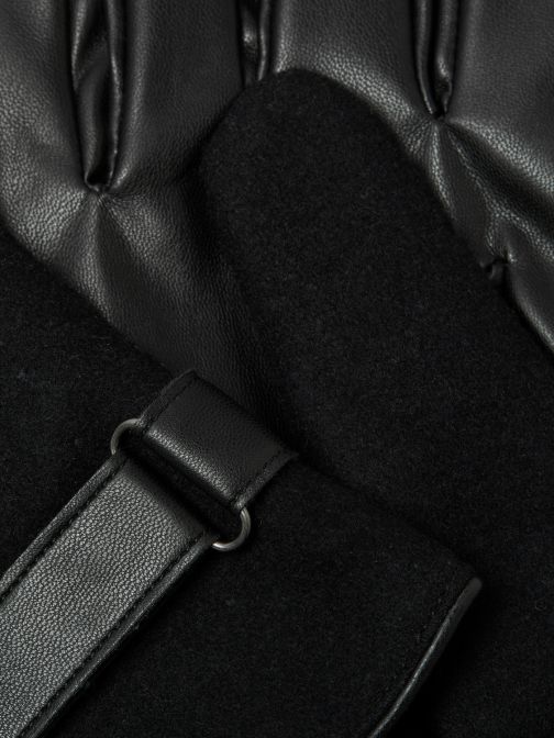 GLOVES