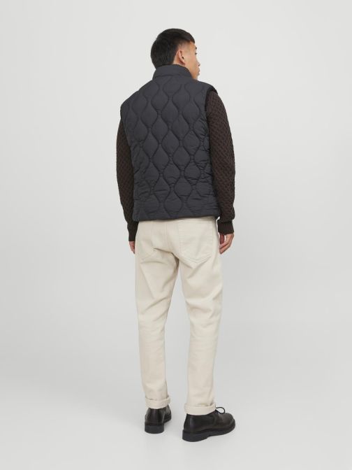 REVERSIBLE VEST