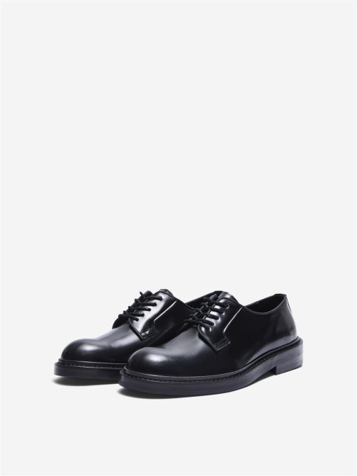 LEATHER SHOES