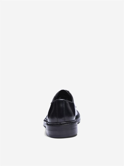 LEATHER SHOES
