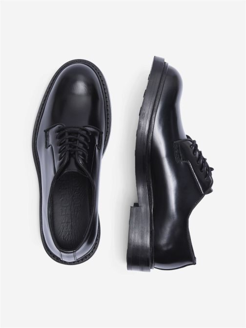 LEATHER SHOES