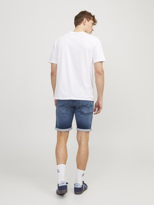 REGULAR FIT DENIM SHORTS