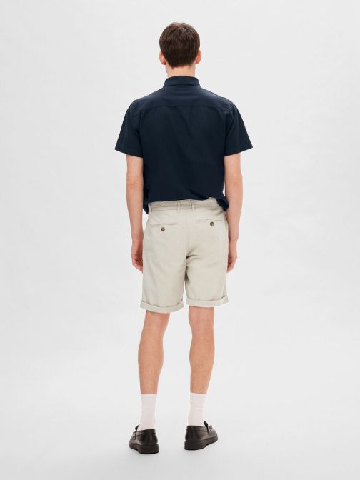 SLIM FIT SHORTS
