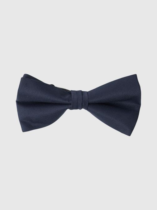BOW TIE