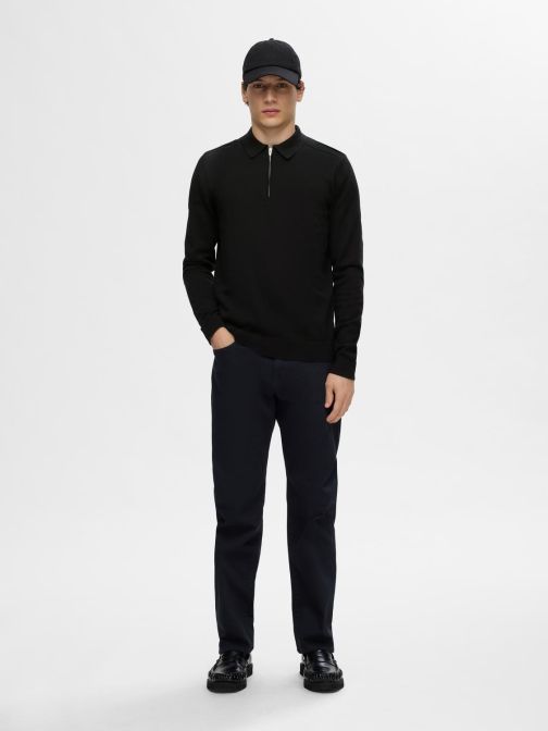 HALF ZIP PULLOVER