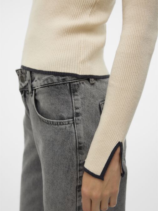 BORDÁZOTT HOSSZÚ UJJÚ PULÓVER 