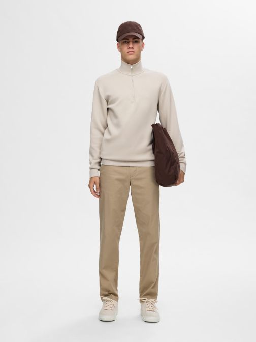 HALF ZIP PULLOVER