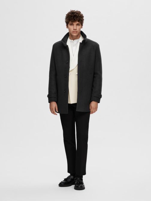 COAT