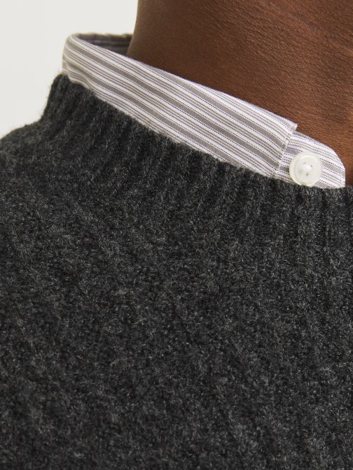 KNITTED PULLOVER