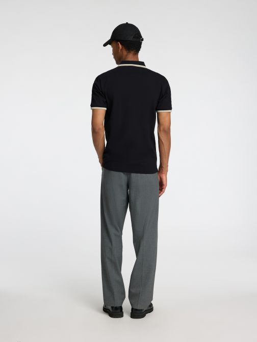 POLO T-SHIRT