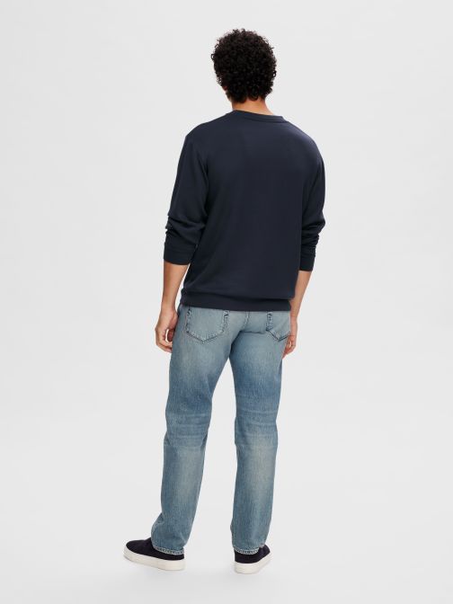 REGULAR FIT PULLOVER