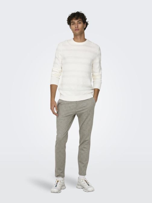 SLIM FIT NADRÁG 