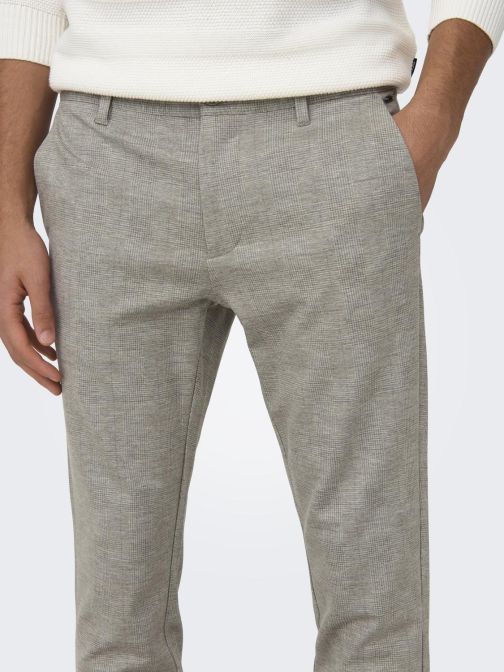 SLIM FIT NADRÁG 