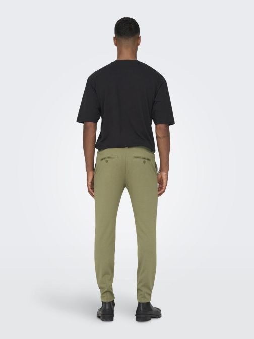 SLIM FIT NADRÁG 