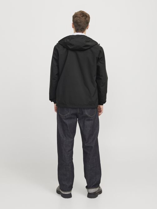 LIGHT JACKET