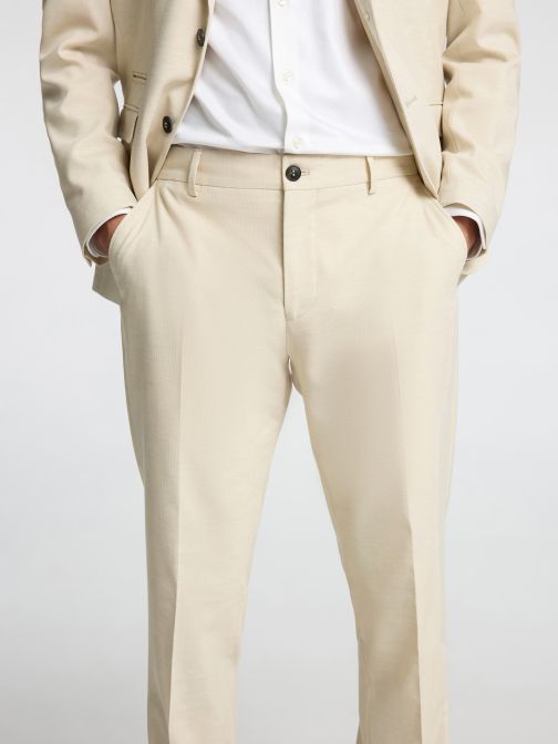 SLIM FIT TROUSER