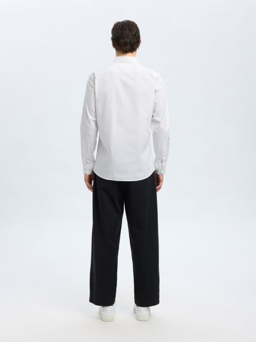 STRIPED SLIM FIT SHIRT