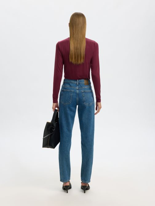 HOSSZÚ UJJÚ GARBÓ 