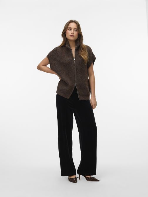 BÁRSONY BŐ SZÁRÚ NADRÁG 